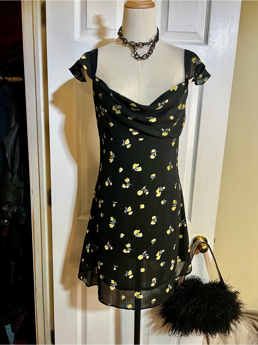 Wyldr London Wms Black Floral Chiffon Drape Front Cap Sleeve Slip Mini Dress S